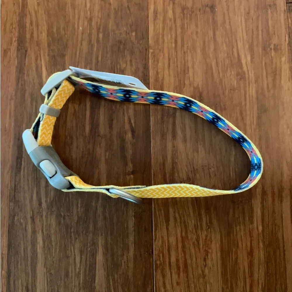 NWT Chewy Sublime Dog Collar Yellow Blue Aztec Print Adjustable Buckle Medium